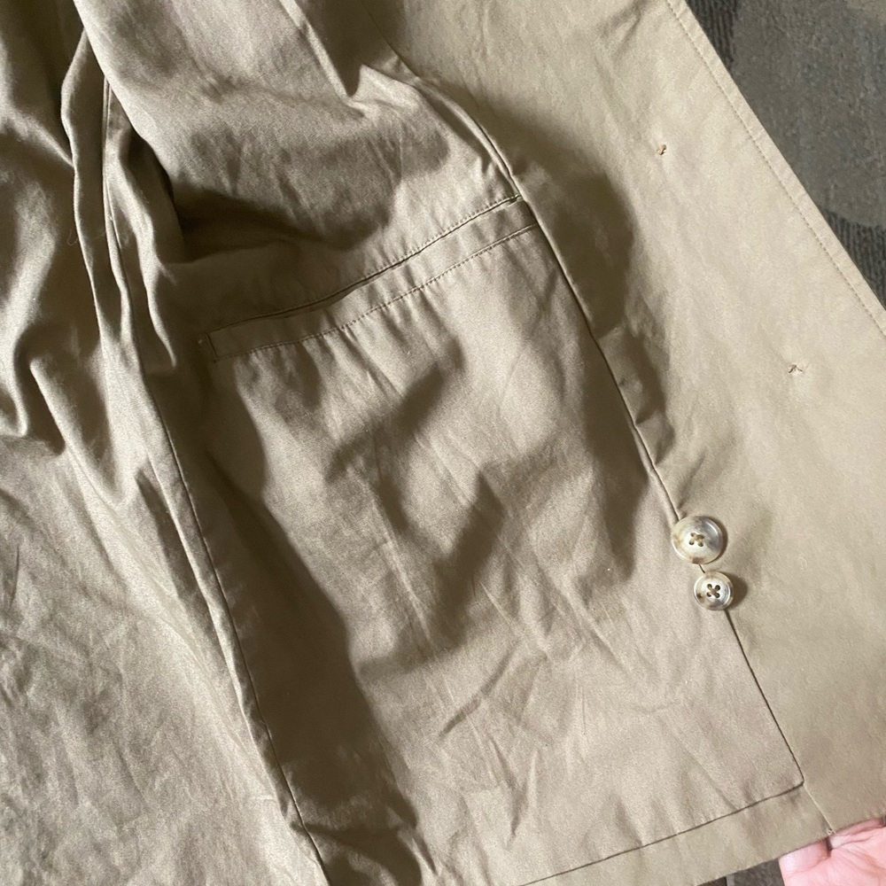 Vintage Banana Republic trench coat - Picture 4 of 9
